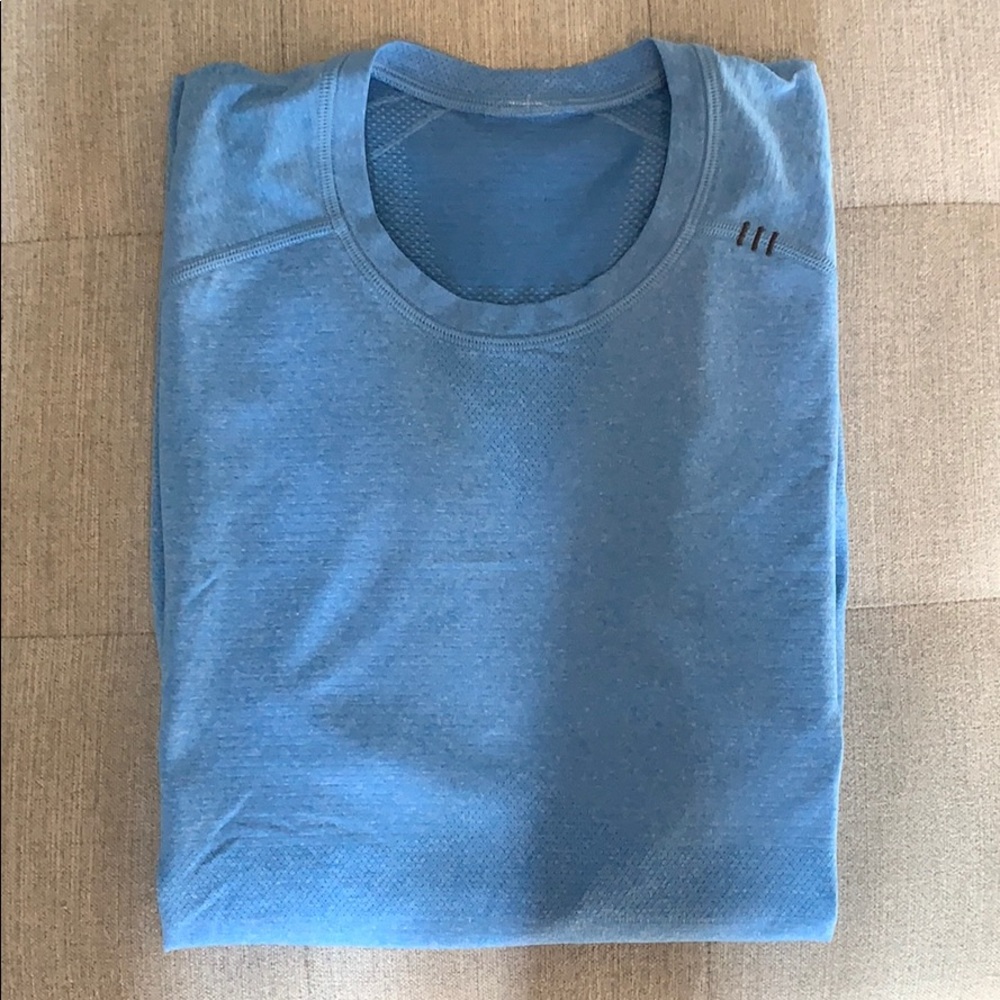 lululemon shirt